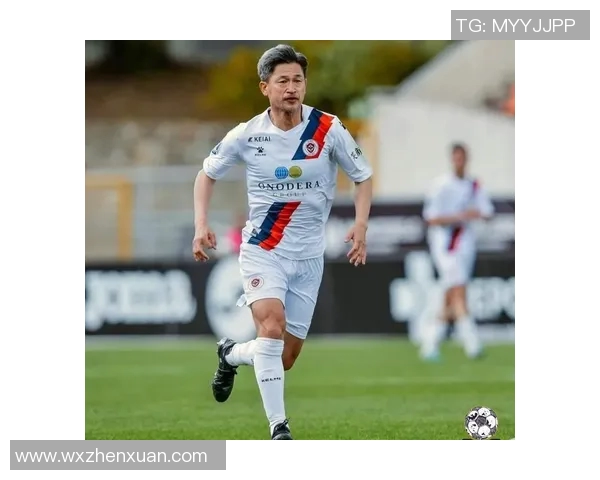 日本足球巨星排行榜揭晓谁是最强的足球明星与传奇球员 日本足球巨星排行榜揭晓谁是最强的足球明星与传奇球员